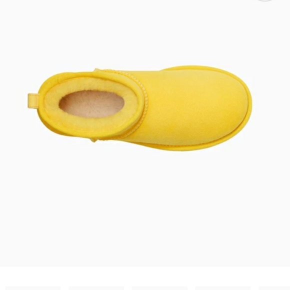 NIB UGG CLASSIC ULTRA MINI BOOTS SZ 5M ๐ซ CANARY ๐๐๐ - Picture 3 of 12